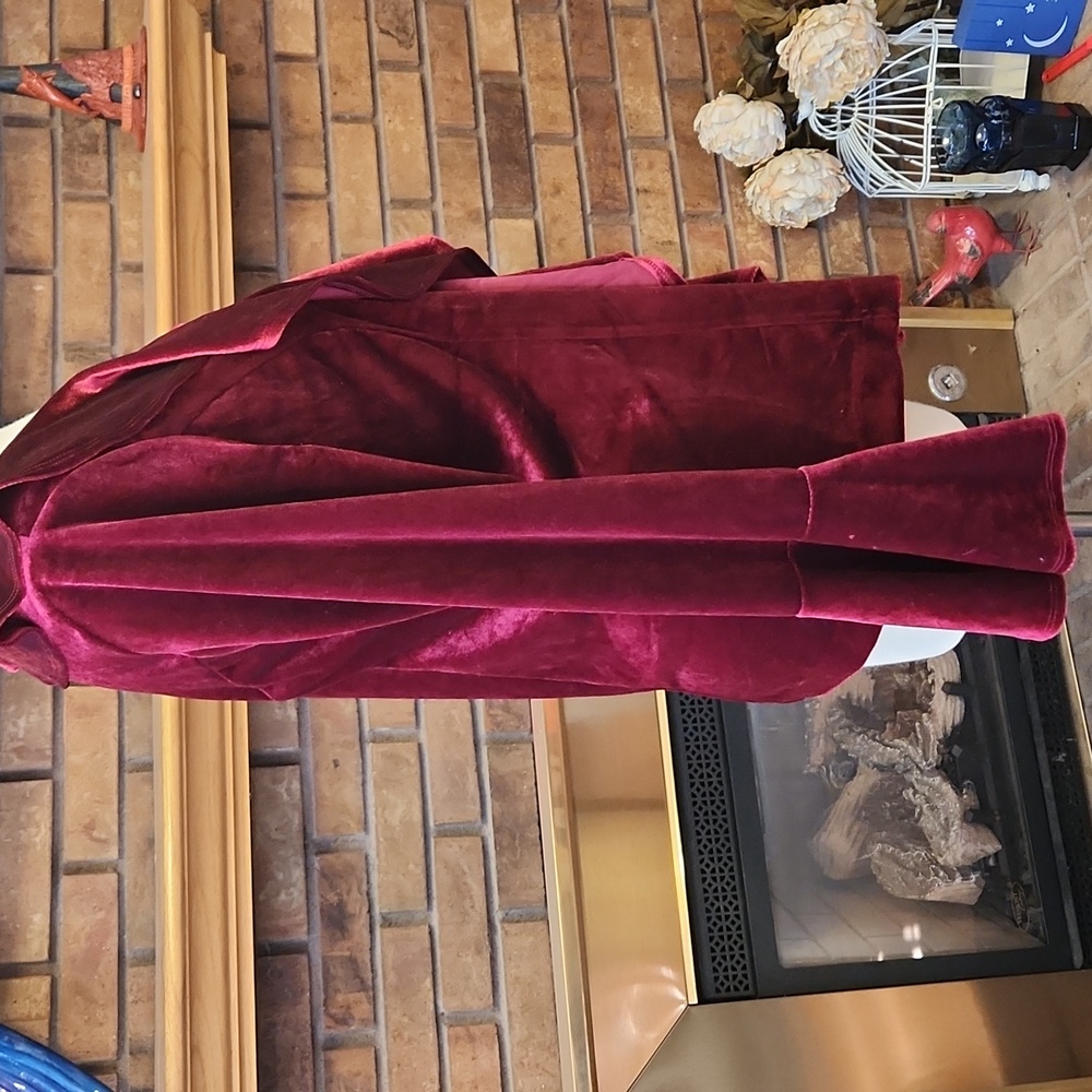 Whimsy Castlecore Maroon Velvet Ruffled Jacket Size Large On Trend Fairy Witchy - Picture 5 of 11
